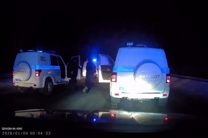 Момент погони. Скриншот из видео пресс-службы ГУ МВД России по Иркутской области