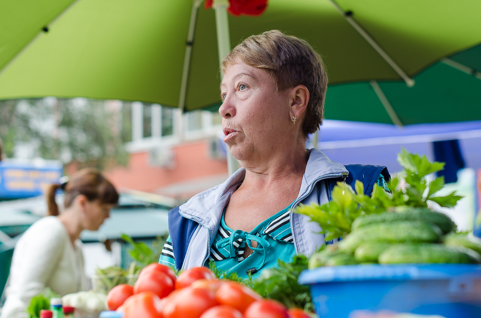 Наталья Терновая задала главе региона вопрос про строительство дороги на Мельничную падь. Сергей Ерощенко пообещал разобраться в ситуации.