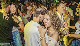 Открытые уроки по бачате, сальсе и кизомбе в школе танцев DreamDance