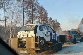 Автомобили участников гонок. Фото пресс-службы ГУ МВД России по Иркутской области