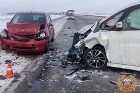 ДТП на федеральной трассе. СКриншот видео Госавтоинспекции Иркутской области