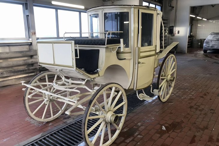 Карета. Фото с сайта объявлений