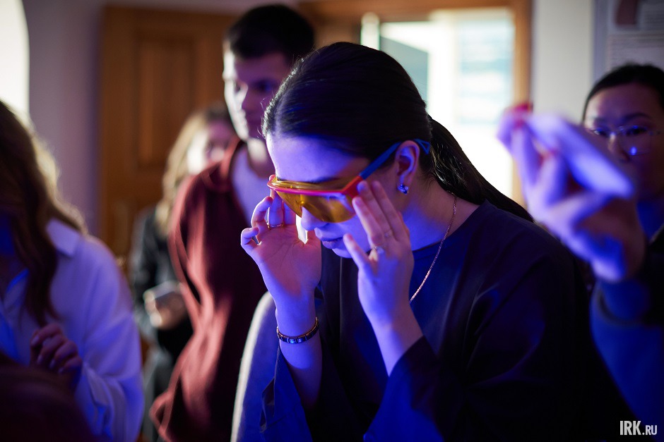 Специальные очки