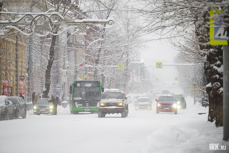 Снегопад. Фото Маргариты Романовой, IRK.ru