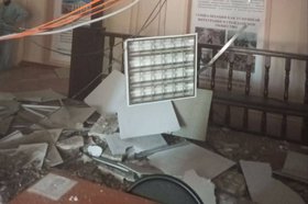 Обрушенный потолок. Фото от очевидцев