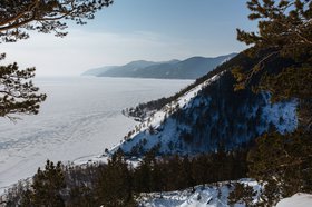 Байкал зимой. Фото из архива IRK.ru