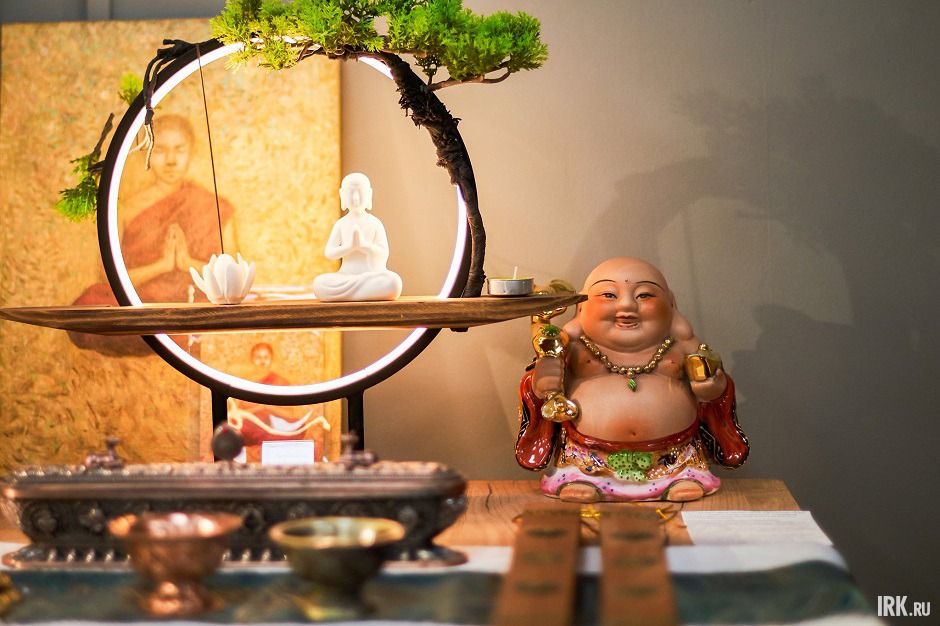 В галерее проводят чайные церемонии