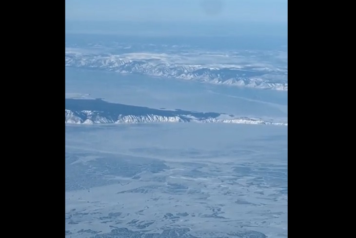 Байкал с высоты. Видео из телеграм-канала Дамира Юсупова