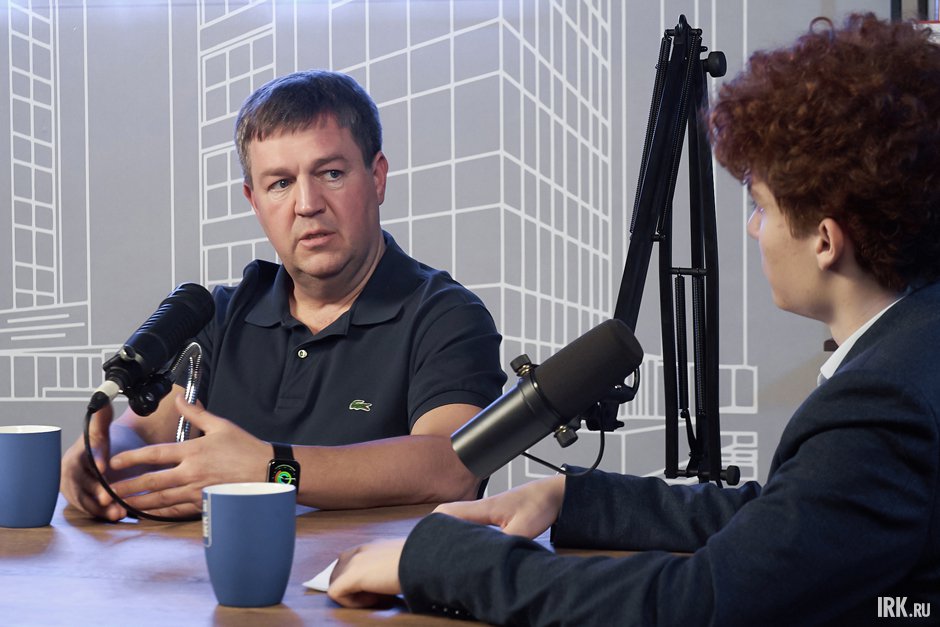 Александр Трофименко с соведущим Андреем Егорушкиным