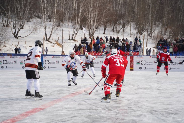 Звездный хоккейный матч. Фото пресс-службы правительства Иркутской области