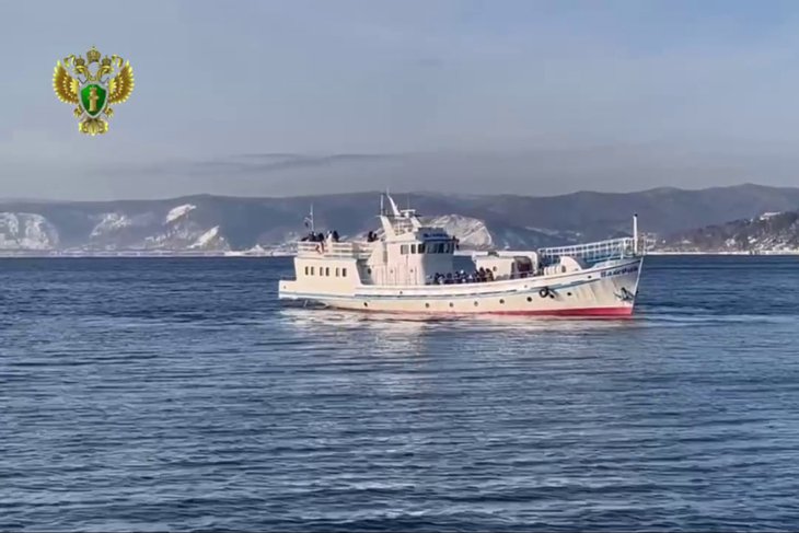 Судно. Скриншот видео пресс-службы Восточно-Сибирской транспортной прокуратуры