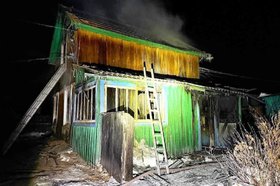 Сгоревший дом. Фото пресс-службы прокуратуры Иркутской области