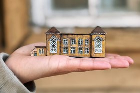 Деревянные миниатюры. Фото Вики Хтонь