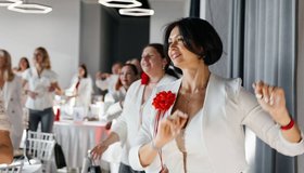 Танцевальный латина-девичник с преподавателем из Латинской Америки