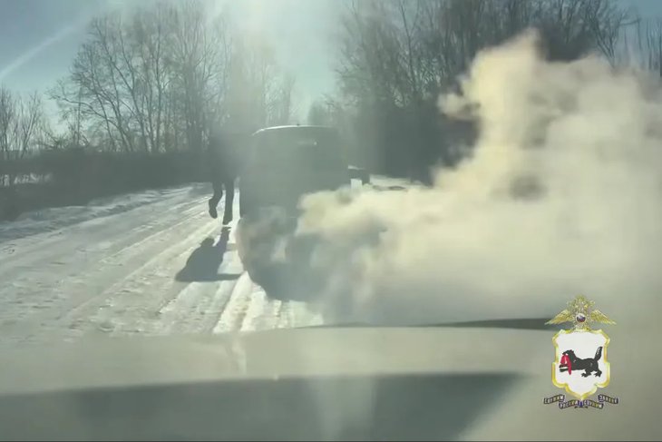 Момент случившегося. Скриншот видео пресс-службы ГУ МВД по Иркутской области