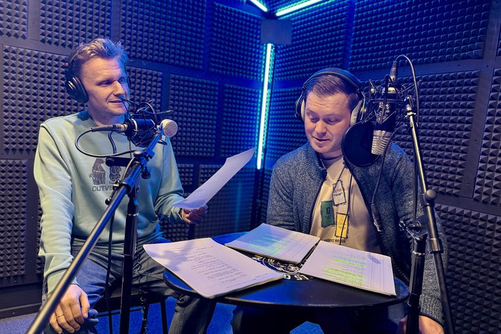 Процесс записи голосов для фильма. Фото предоставлено Юрием Яшниковым