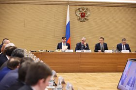 Заседание. Фото пресс-службы министерства просвещения России