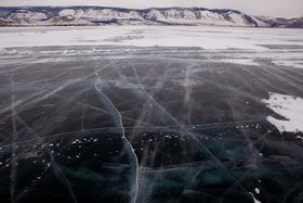 Байкал. Фото из архива IRK.ru