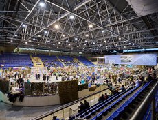 В форуме приняли участие около двух тысяч человек.