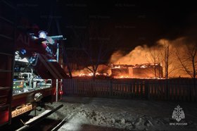 Возгорание школы. Фото пресс-службы ГУ МЧС России по Иркутской области