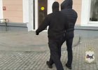 Обыски. Скриншот видео пресс-службы ГУ МВД по Иркутской области