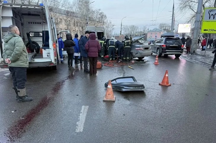 Авария на Советской. Фото ГУ МВД России по Иркутской области