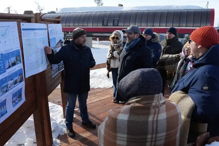 Делегация депутатов ЗС. Фото IRK.ru