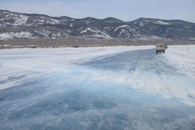 Переправа. Фото пресс-службы правительства Иркутской области