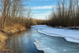 Растаявший лед. Фото пресс-службы ГУ МВД России по Иркутской области