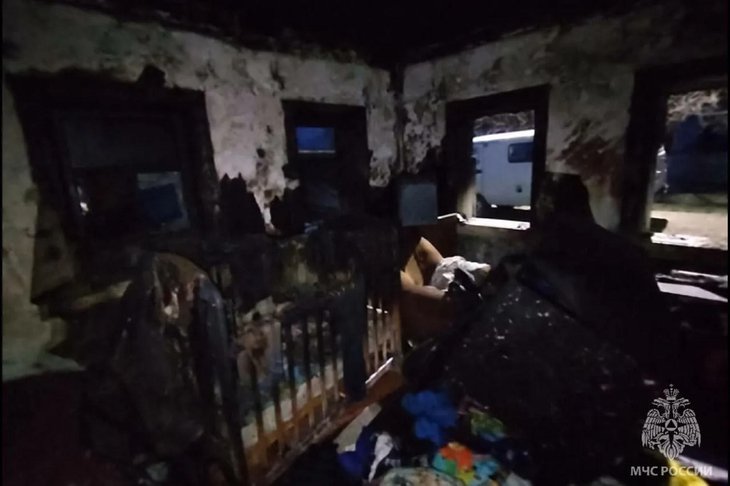 Сгоревший дом. Фото пресс-службы прокуратуры Иркутской области