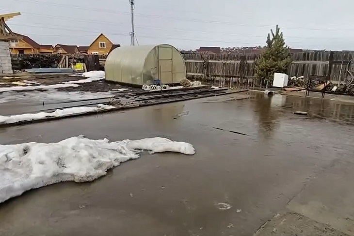 Подтопленный участок. СКриншот видео Леонида Фролова
