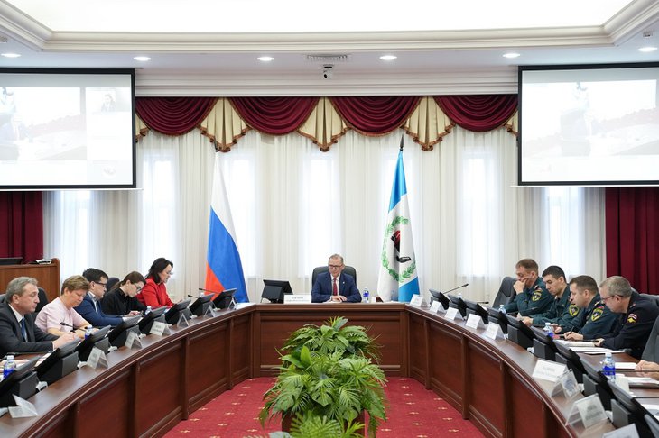 Оргкомитет. Фото пресс-службы правительства Иркутской области