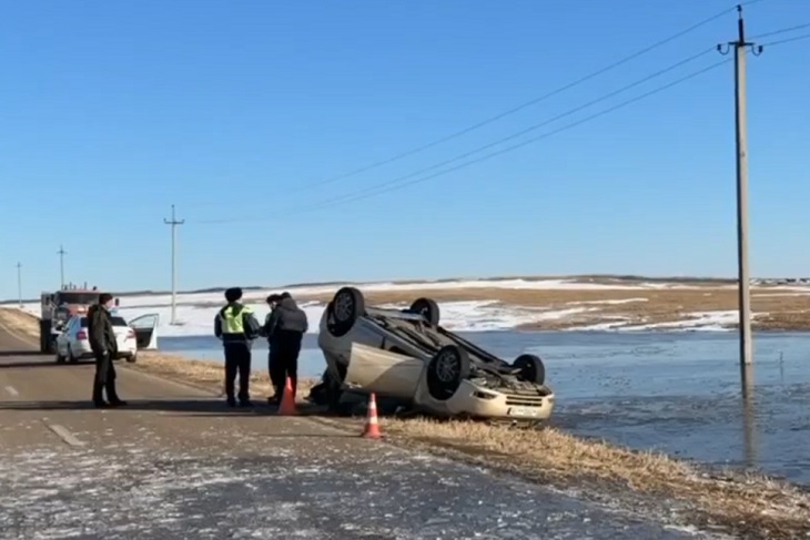 Авария в Иркутском округе. Скриншот видео Госавтоинспекции Иркутской области