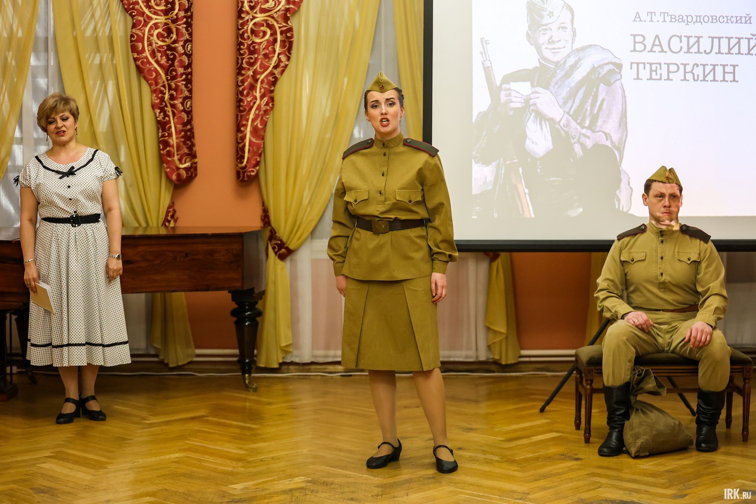 Артисты Иркутского музтеатра имени Загурского