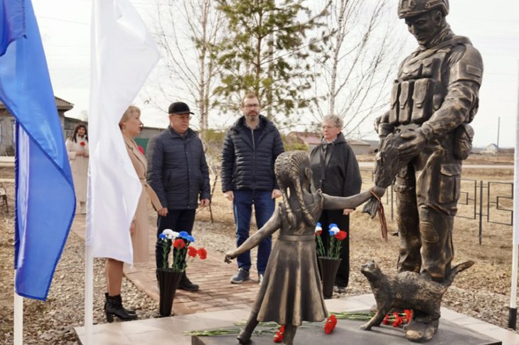 Рабочая поездка в Голуметь. Фото IRK.ru