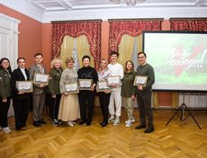 Артисты Иркутского музтеатра имени Загурского