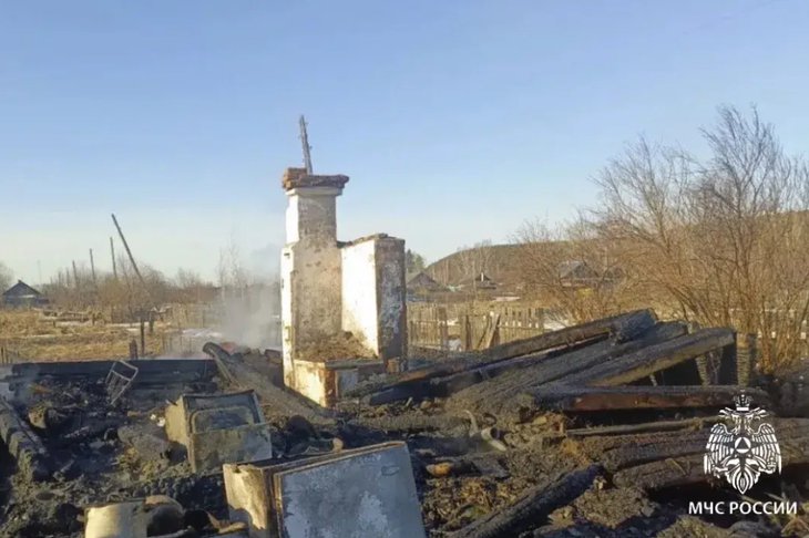 Последствия пожара. Фото пресс-службы ГУ МЧС по региону