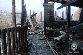 Сгоревший дом. Фото пресс-службы ГУ МЧС России по Иркутской области