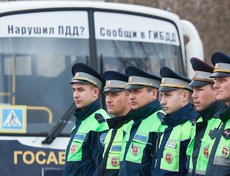 22 апреля в рамках конкурса «Лучший инспектор ДПС» на дрифт-площадке под Академическим мостом прошли соревнования по скоростному маневрированию.