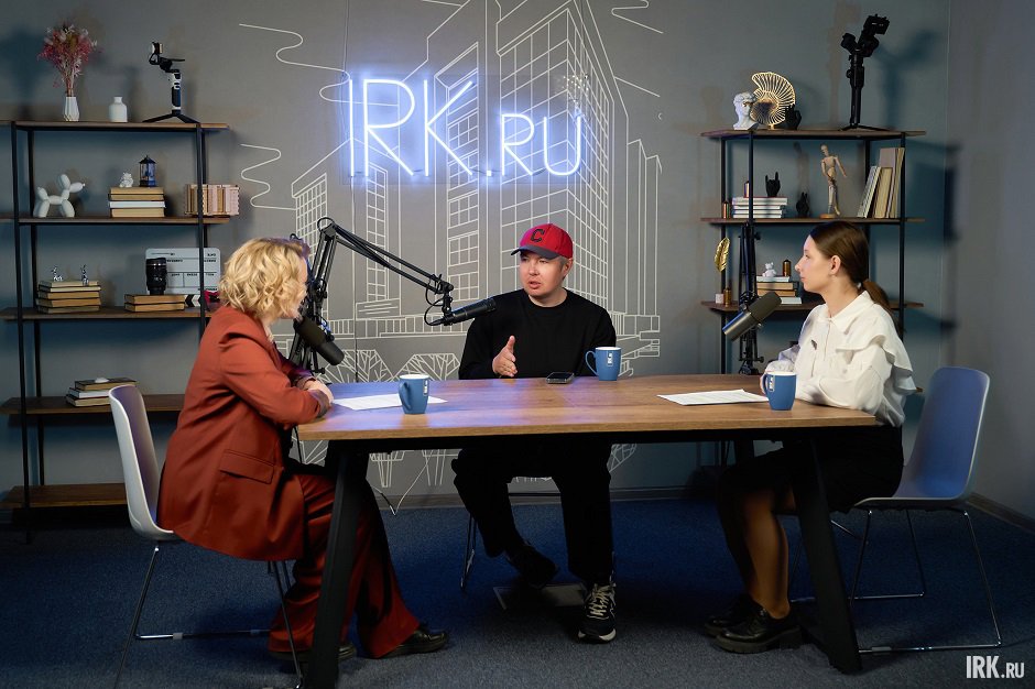 Подкаст проекта «Голоса города» Подкаст проекта «Голоса города»