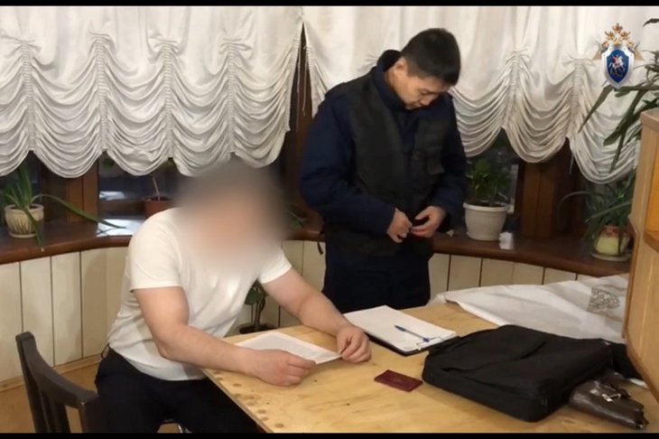 Следственные действия. Скриншот видео СУ СК России по Иркутской области