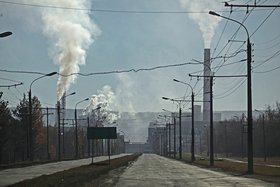 Трубы и дым. Фото Геннадия Тараскова из архива IRK.ru