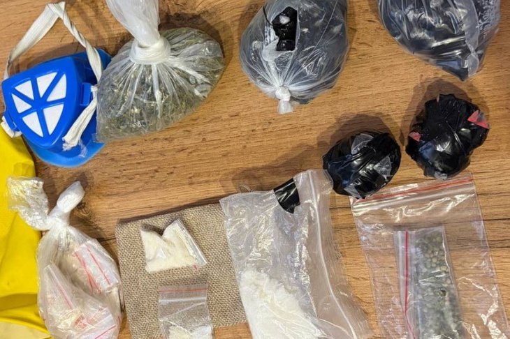 Изьятые наркотики. Фото пресс-службы ГУ МВД России по Иркутской области