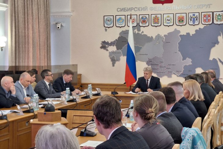 Заседание оргкомитета. Фото пресс-службы полпреда президента в СФО