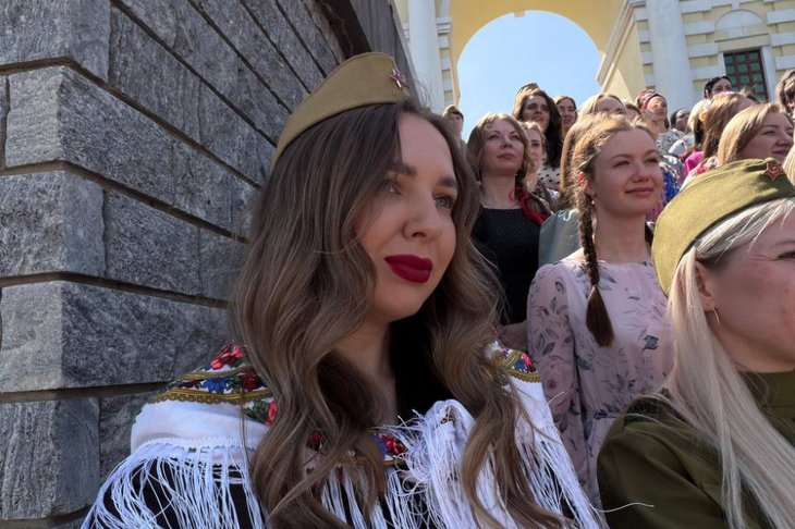 Исполнение песни. Фото взято из социальных сетей Екатерины Давыдовой