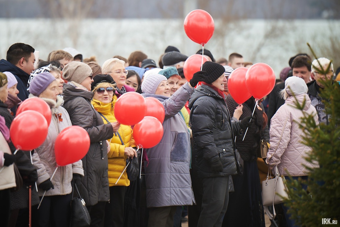 Иркутяне на митинге в честь 1 Мая. Фото: Маргарита Романова, архив IRK.ru