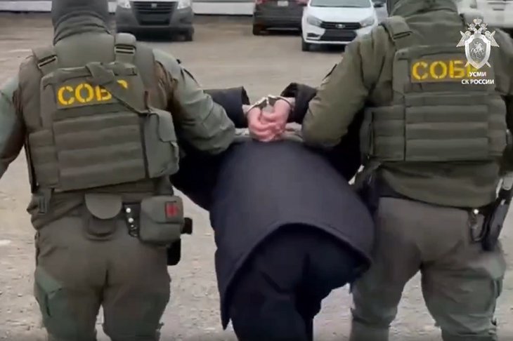 Задержание подозреваемое. Скриншот видео СКР