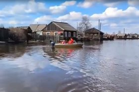 Подтопленное село. Скриншот видео пресс-службы ГУ МЧС России по Иркутской области