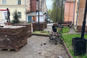 Работы в сквере имени Ю. А. Ножикова. Фото IRK.ru
