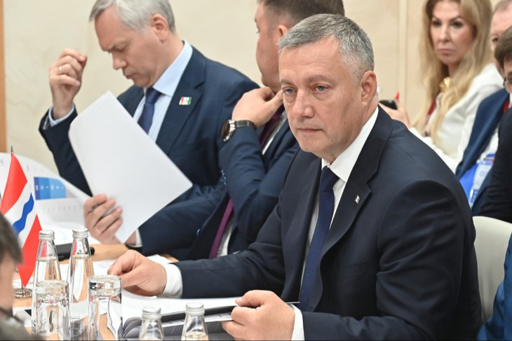 Игорь Кобзев. Фото пресс-службы полномочного представителя президента РФ в СФО
